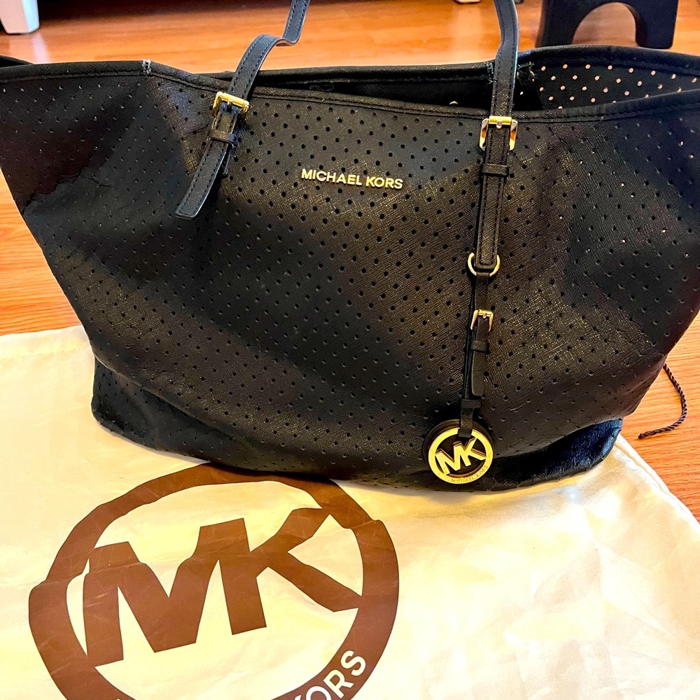 Micheal Kors Tote